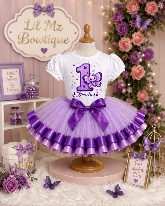 Another happy Lil Mz Bowtique customer! 💜🎀